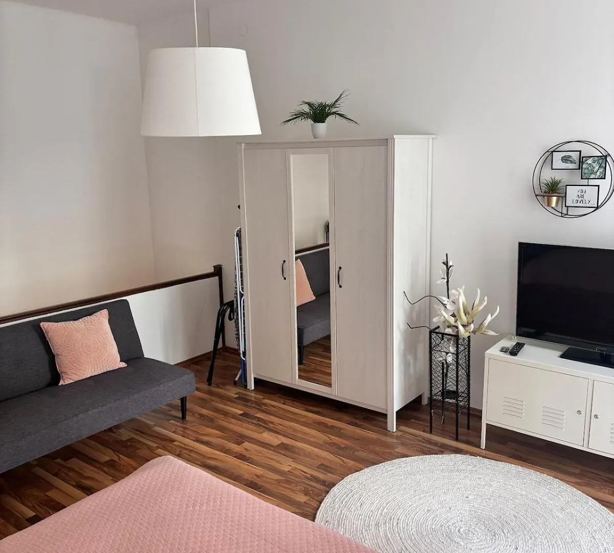 Maisonette Gigi فيينا 0*,